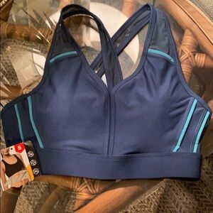 NWT Avia Medium Support Sports Bra Size Small